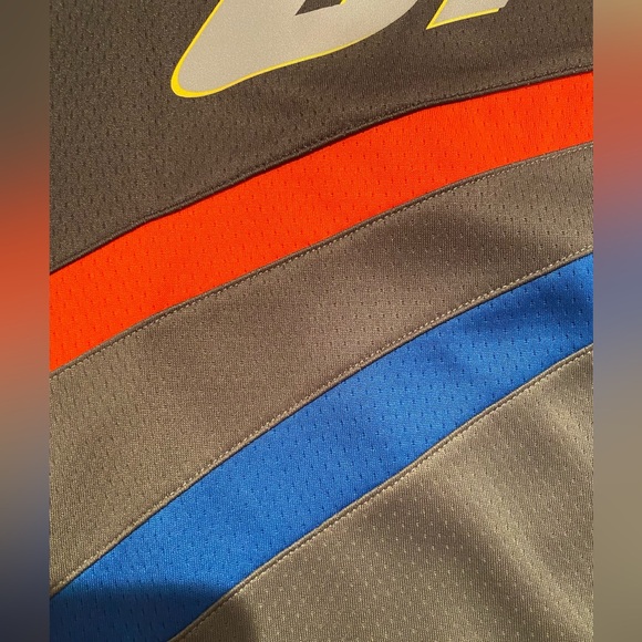 SOLD-NEW Nike NBA OKC Thunder Russell Westbrook Basketball Jersey - Mens Sz S 40 - Picture 4 of 10